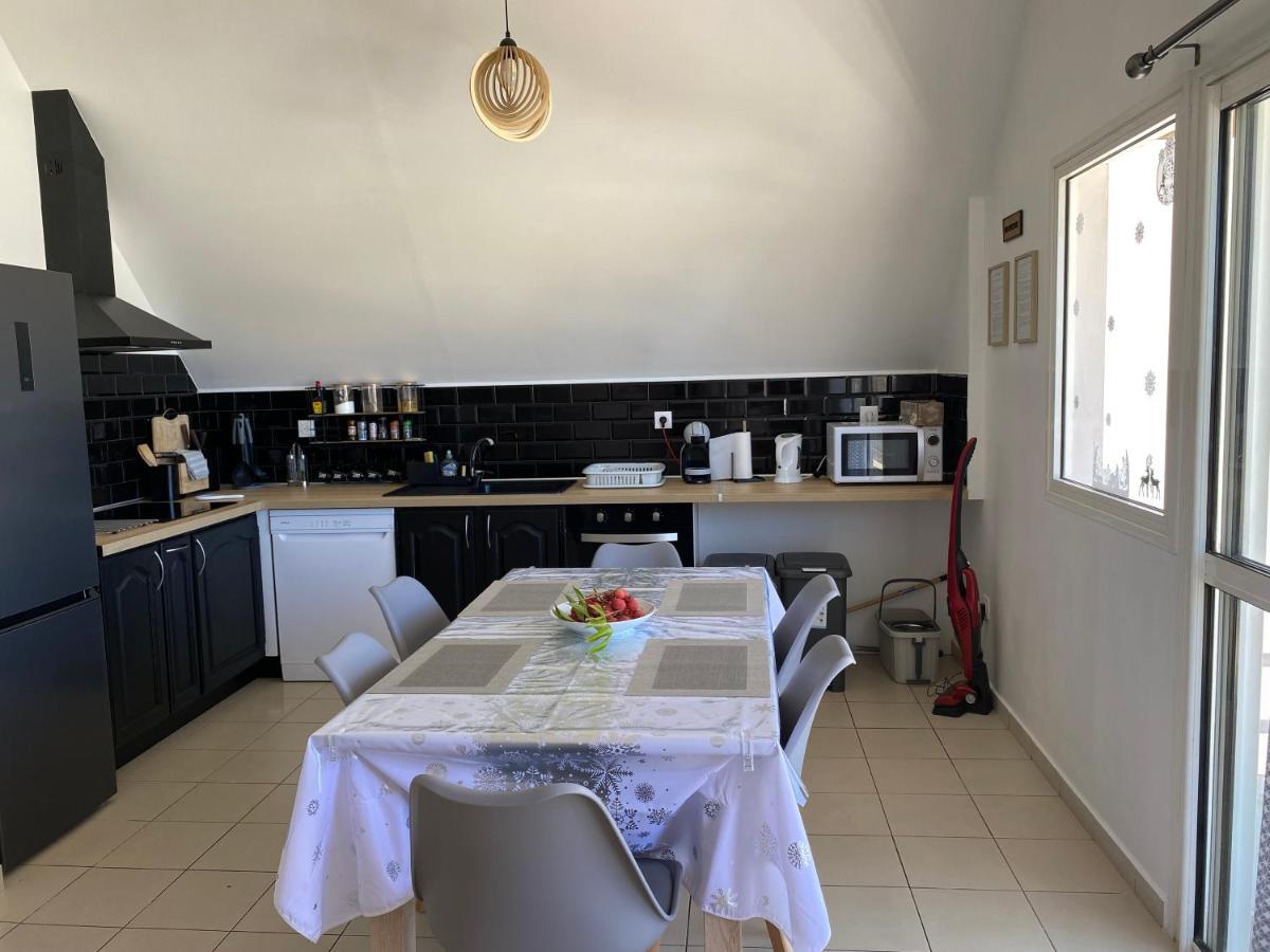 Au Coeur Du Sud Apartment Saint-Joseph Luaran gambar
